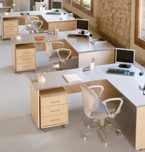 Mesas rectas baratas para oficina en haya Work de Actiu
