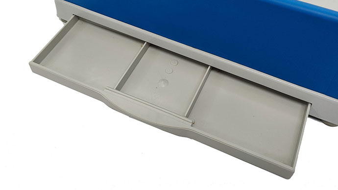 Cajón extraíble  Para recoger los recortes la encuadernadora Omega S125 incorpora un práctico cajón de residuos extraíble