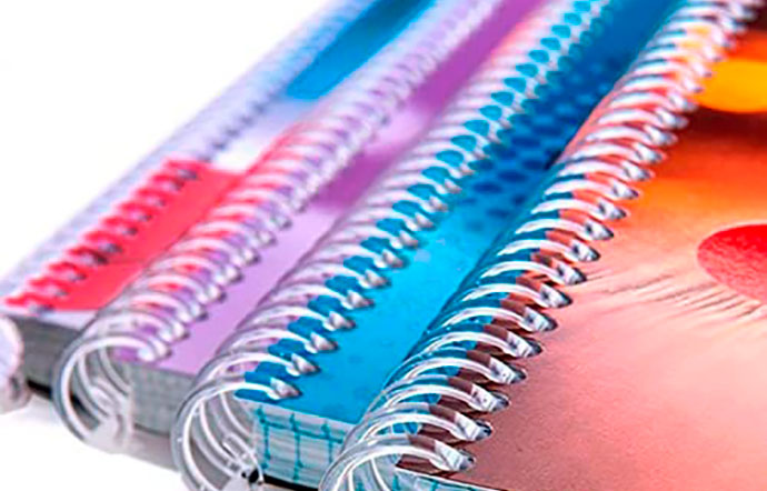 Libretas encuadernadas con espiral de plástico transparente
