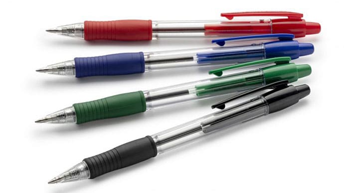 Bolígrafos Pilot Super Grip en negro, rojo, verde y azul