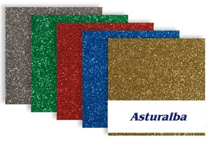 Cartulinas de colores metalizados oro, plata, rojo, verde, azul y rosa de 50 x 65 cm.