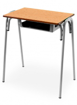 Medidas de mesa escolar tipo pupitre con estructura gris y superfice en madera de haya lacada