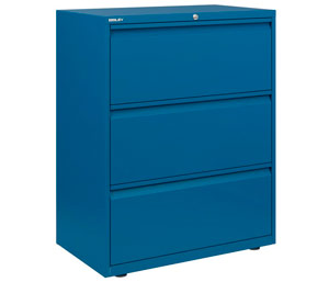 Armario archivador metálico de cajones Bisley Essentials en color azul claro Azure
