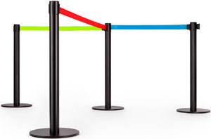 Poste separador para delimitar filas guardando la distancia de seguridad y evitar contagios en tiendas y comercios