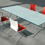 Mesa de diseño para oficina Arkitek de Actiu