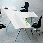 Mesa de diseño para oficina Arkitek de Actiu