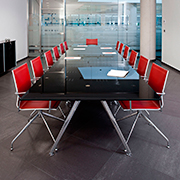 Mesa de diseño para reunión Arkitek de Actiu