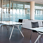 Mesa de diseño para trabajo Arkitek de Actiu