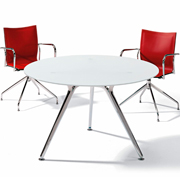 Mesa de diseño para oficina Arkitek de Actiu