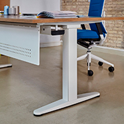 Pata de la mesa de oficina elevable para trabajos de diseño y arquitectura Mobility de Actiu