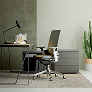 Oficina con silla de dirección en piel negra 3.60 de Forma 5