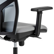Brazos de silla de oficina con respaldo ergonómico