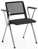 Silla Reload con base en negro, respaldo de malla verde y asiento tapizado en negro