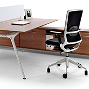 Silla de oficina ergonómica y elegante TNK 500 de Actiu