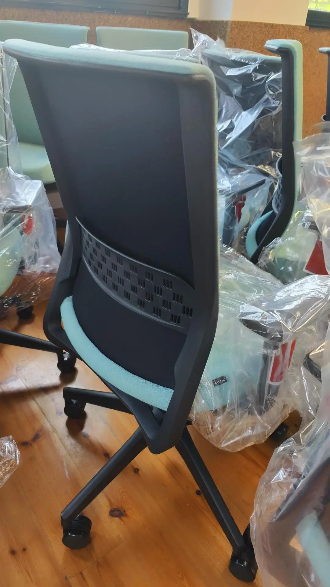 Silla Stay tapizado turquesa