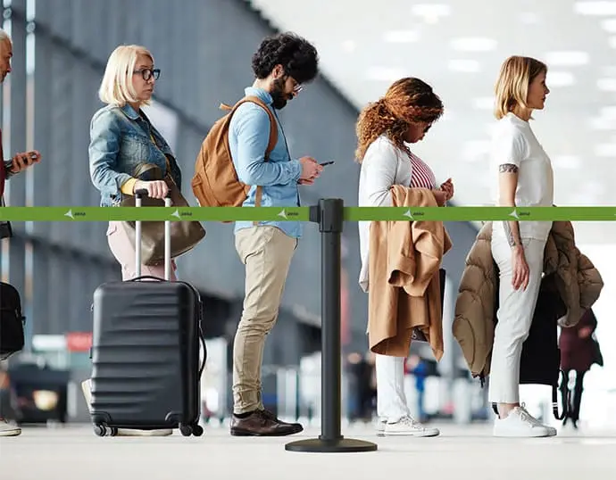Poste separador en aeropuerto
