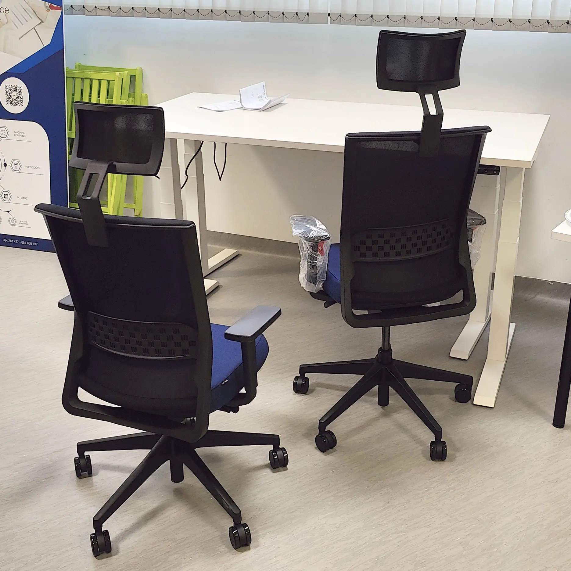 Mesa elevable Mobility y silla Stay con cabecero