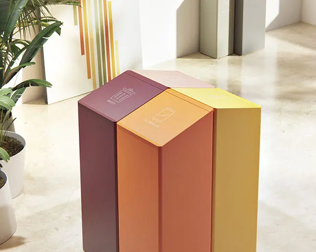 Papeleras Berna en burdeos, naranja, amarillo y rosa