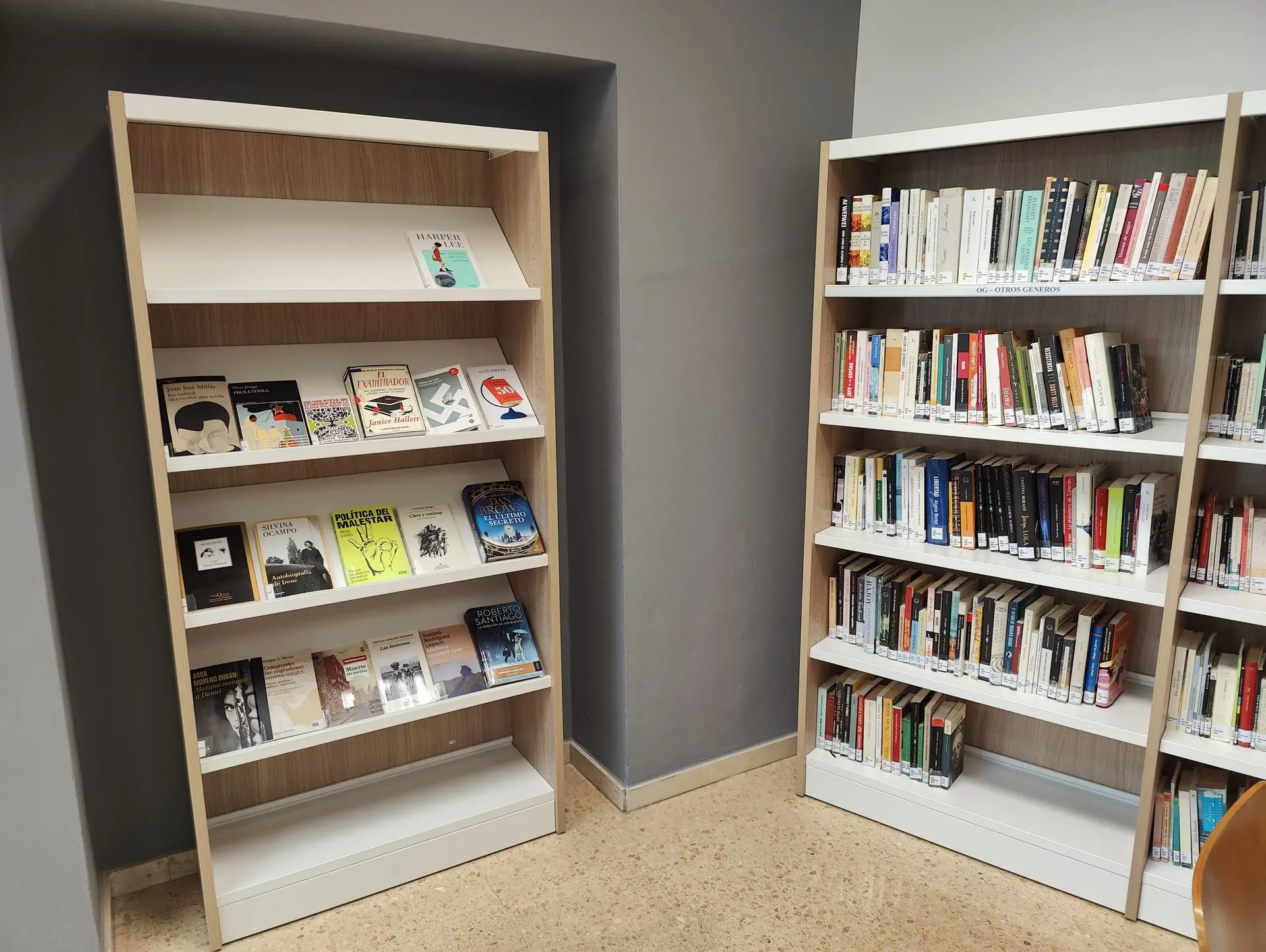 Estantería para biblioteca