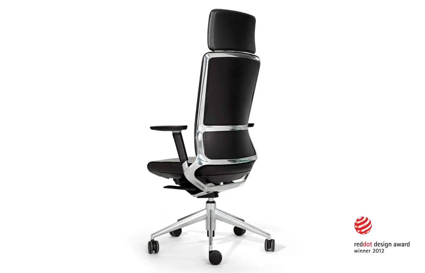 Silla TNK 500 galardonada con el Red Dot Design Award