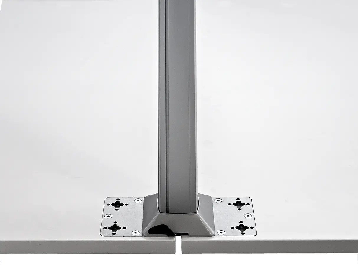 Pata cuadrada de aluminio Cool C300