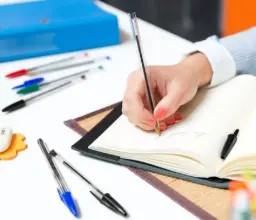 Escribir con bolígrafos profesionales para mejorar la productividad