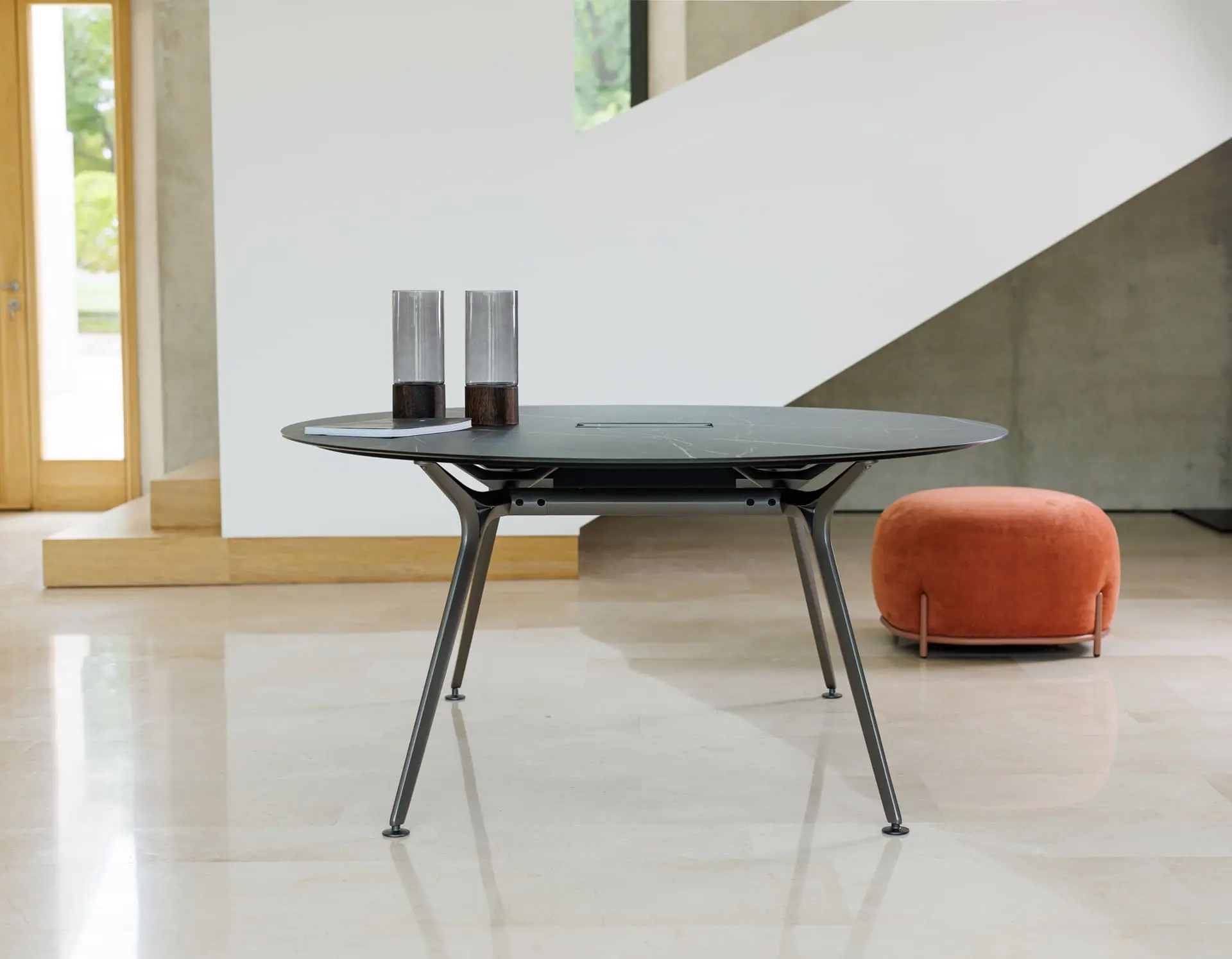 Mesa Arkitek redonda superficie mármol