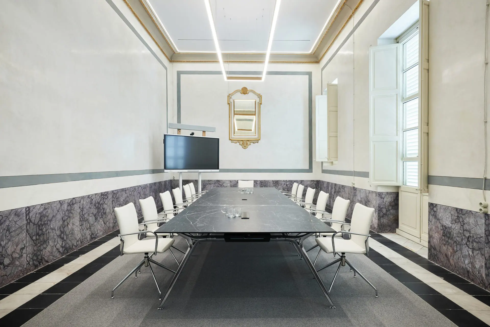 Mesa Arkitek rectangular en fenólico efecto mármol