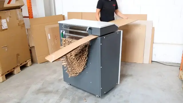 Relleno de cartón compacto