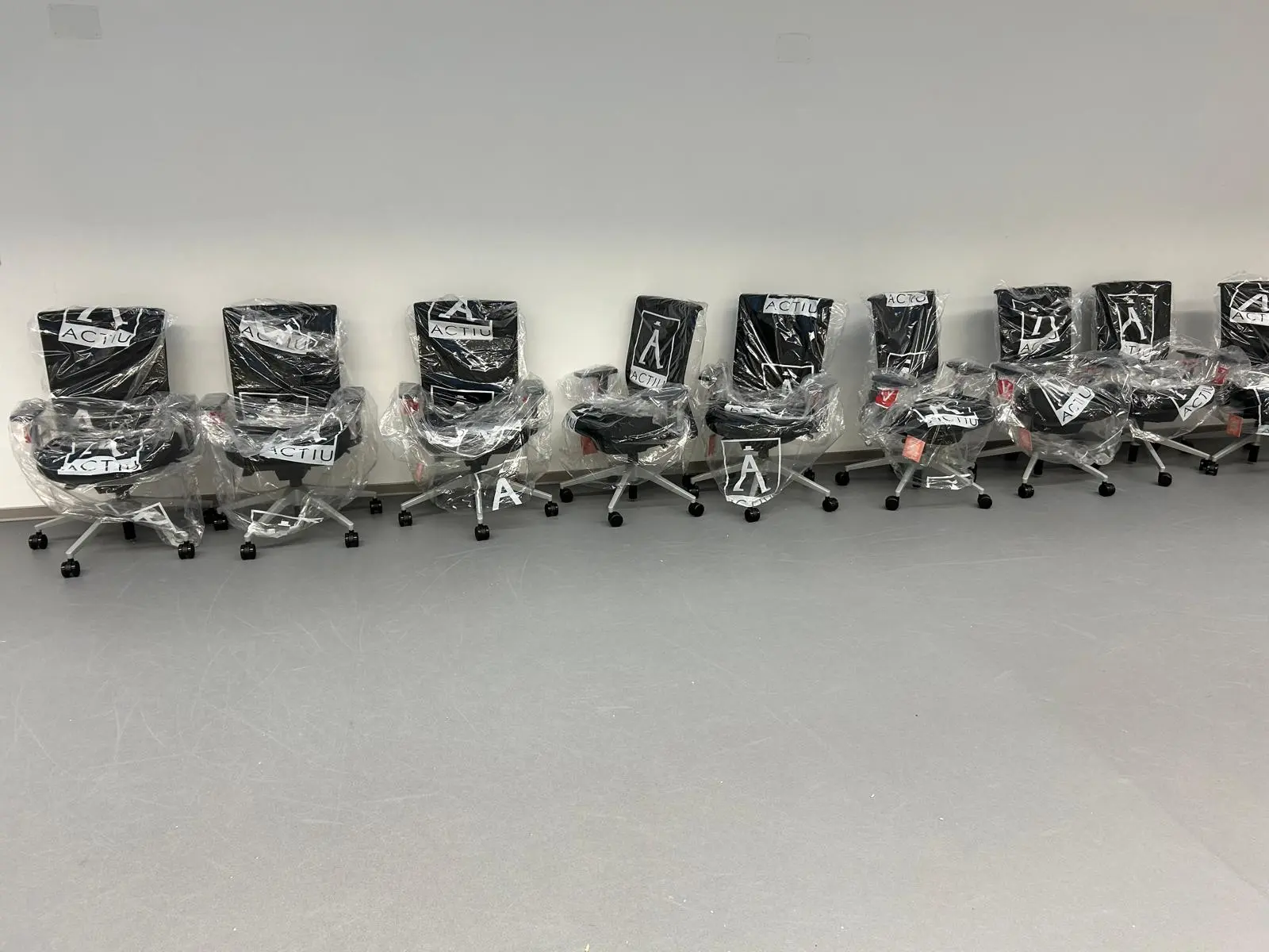 Sillas Stay instaladas en IMDEA software