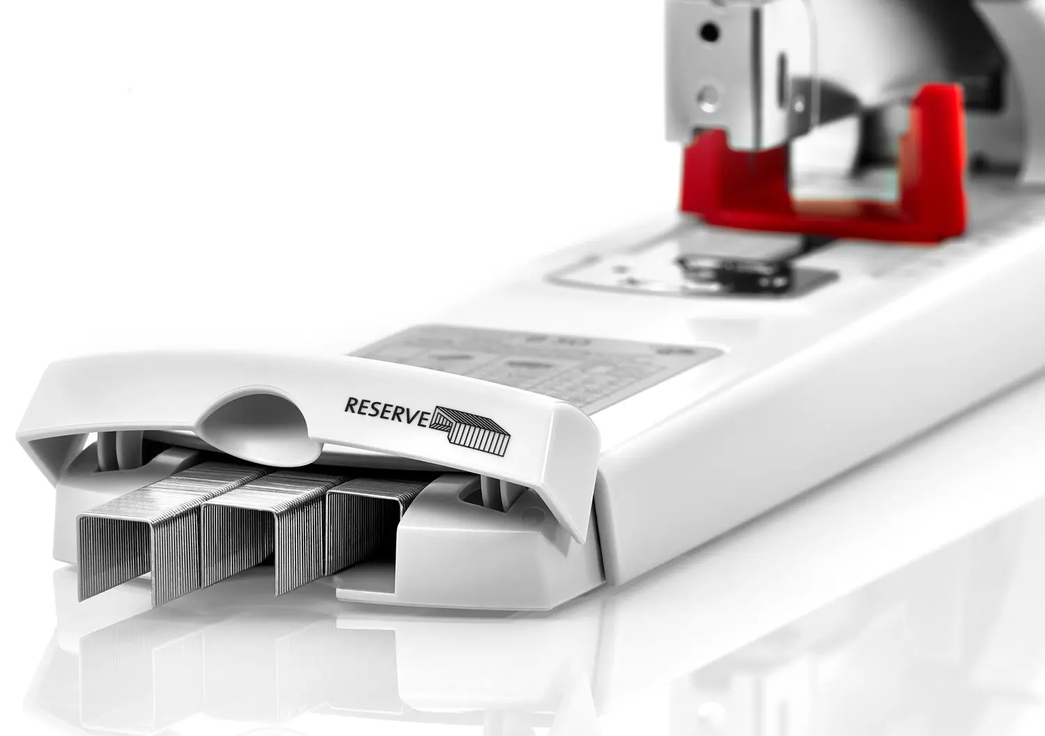 Modelo previsor con reserva de grapas de la NOVUS B 50