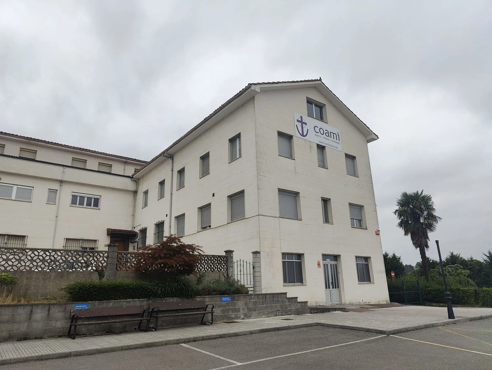 Colegio COAMI de Colloto