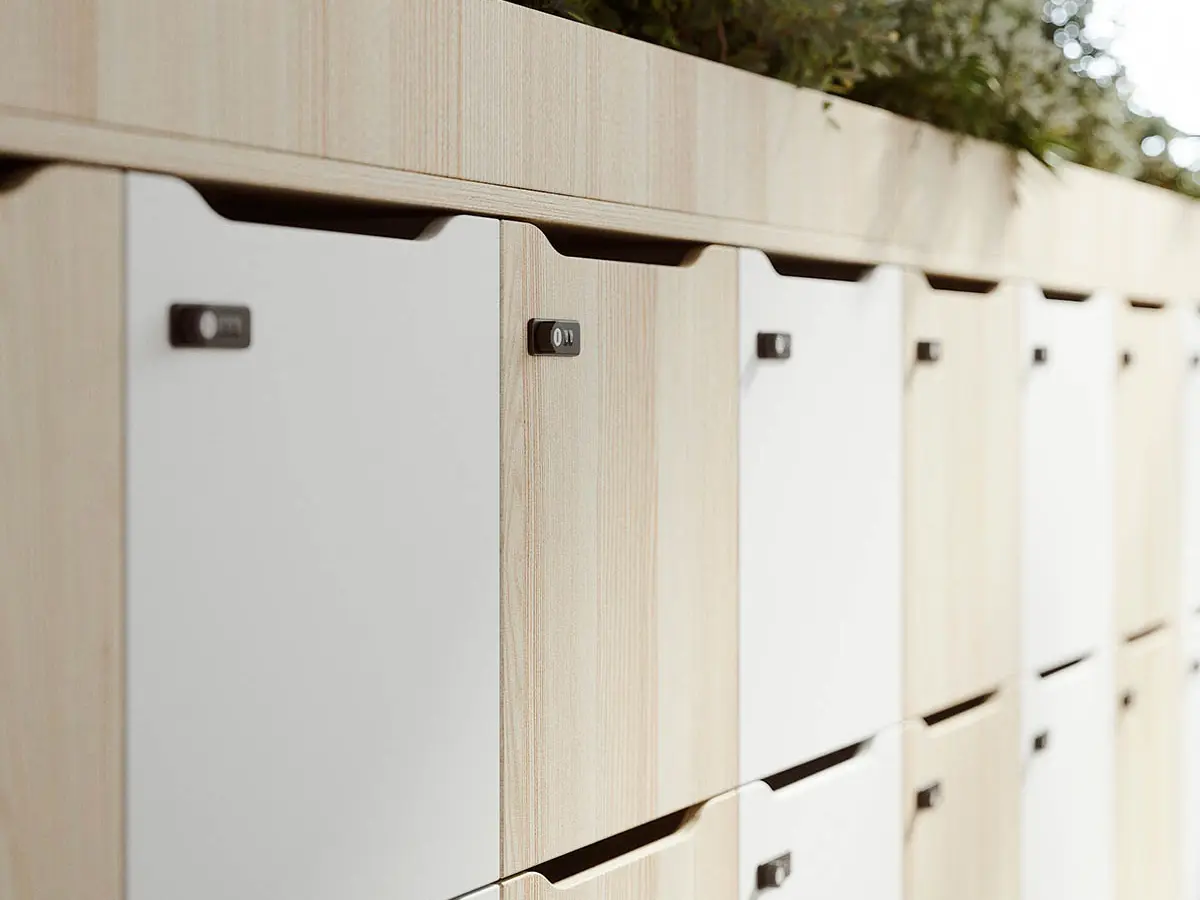 Detalle de puertas y cerradura de combinación de Postal 20