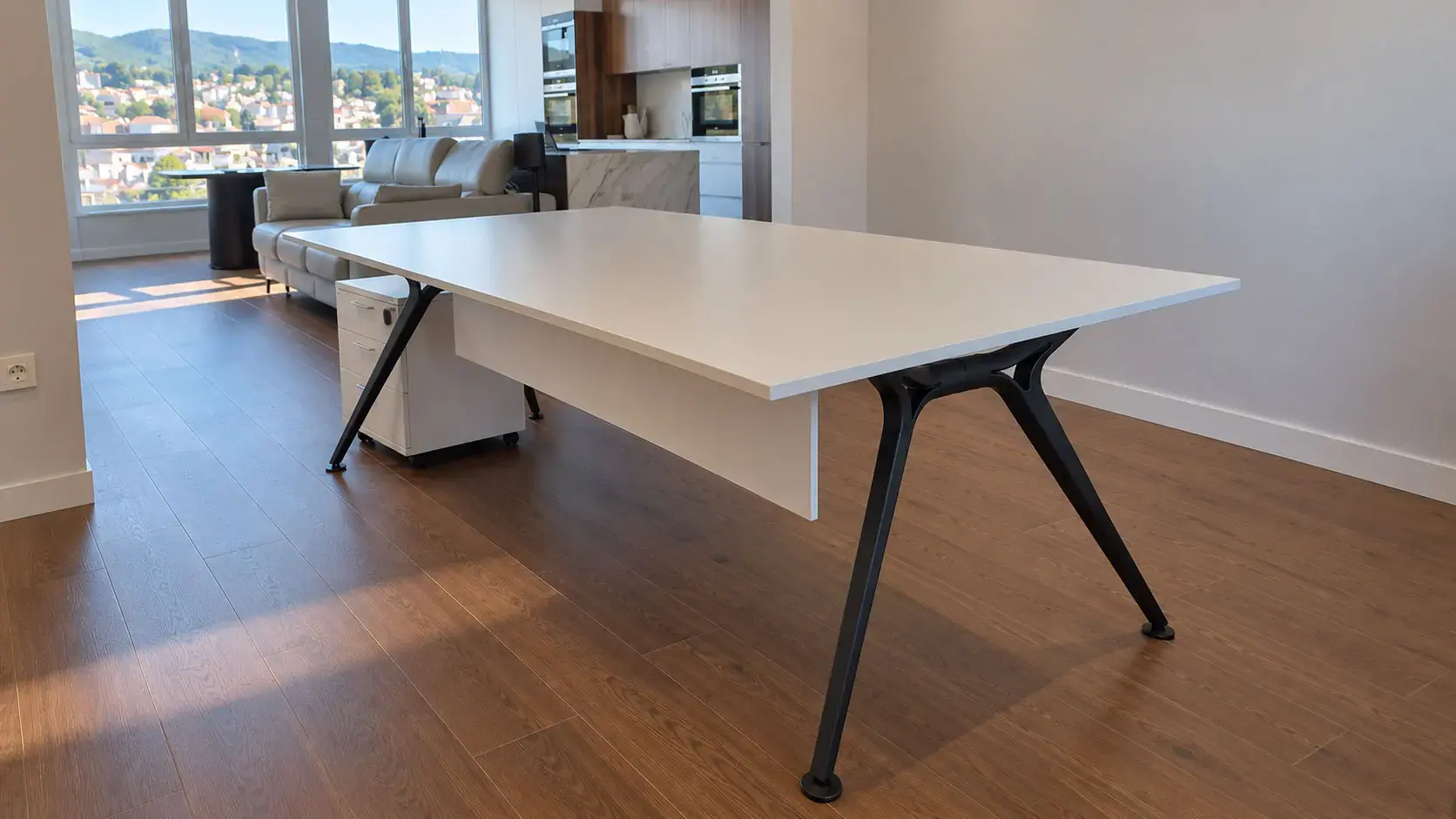 Mesa Arkitek instalada por Asturalba