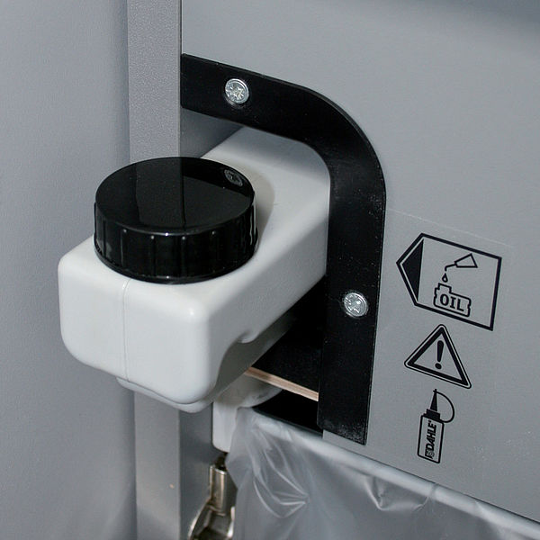 Mantenimiento con aceite de la destructora de papel Dahle 710 41434-0477034 con corte de máxima confidencialidad