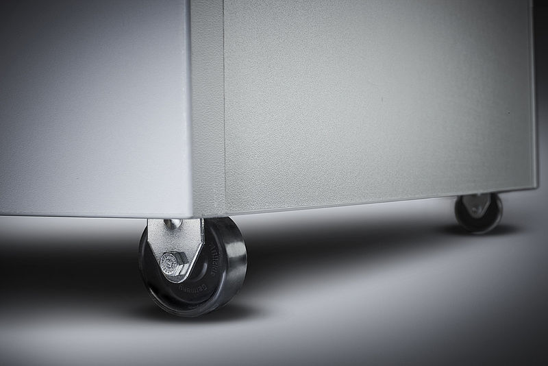 Destructora confidencial de máxima seguridad con ruedas Dahle VolumePro 419 20396 con corte en micropartículas de 0,8 x 4,7 mm.