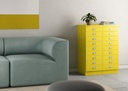 Salón con archivador multigavetas Bisley 114 en color amarillo