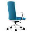 Sillón Cron Sport con respaldo alto tapizado en azul