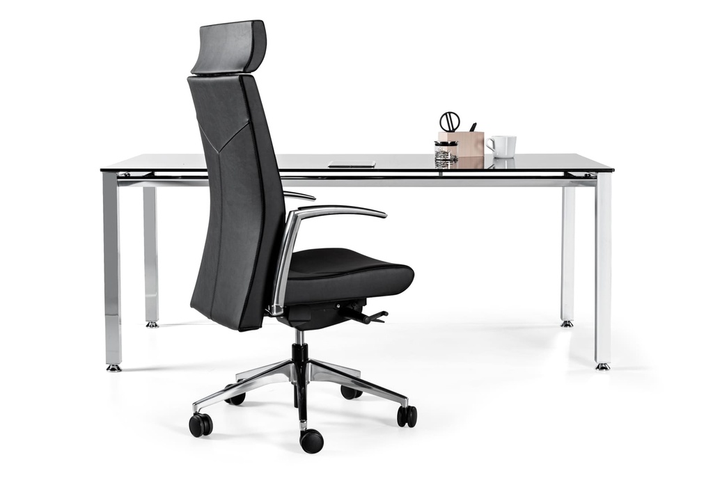 Sillón de oficina Kados tapizado con cabecero en piel 100% cuero de vaca