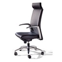 Sillón de oficina Kados tapizado con cabecero en cuero negro