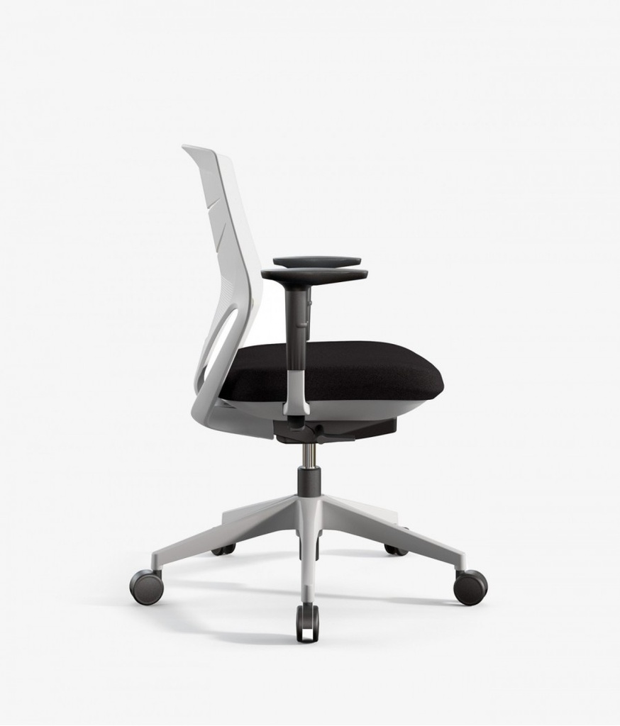 Silla Efit 40 de perfil en blanco y negro para envío rápido