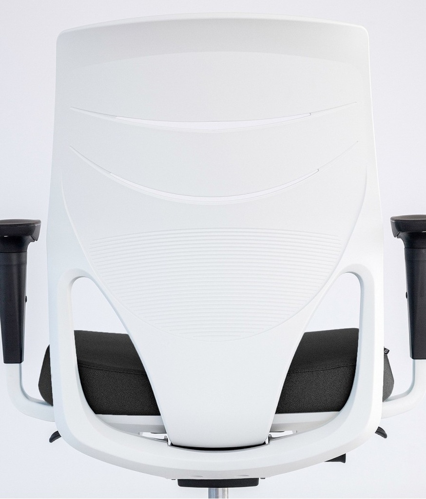Detalle de la silla Efit 40 en blanco y negro
