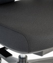 Detalle de la silla Efit 40 en negro