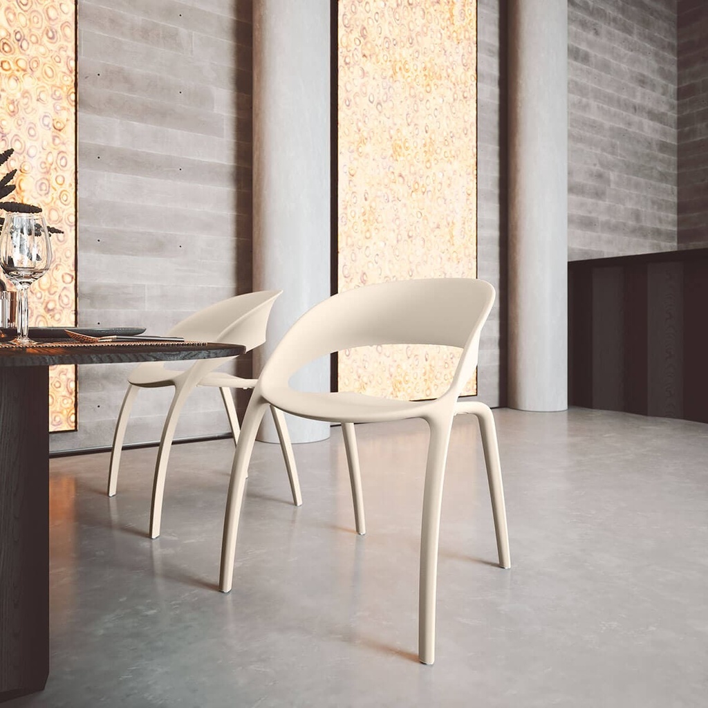 Silla de diseño Actiu Bee en cafetería