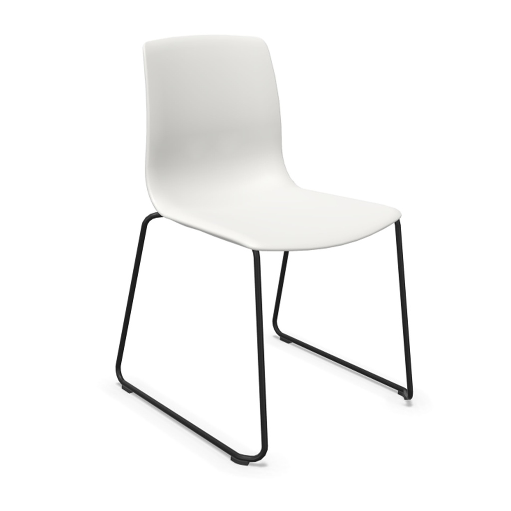 Silla Noom 50 con base patín negra y caracasa blanca