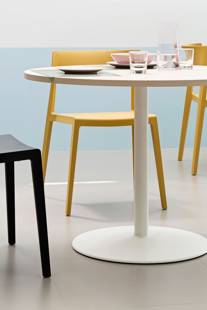 Mesa Tabula para cafetería interior en blanco