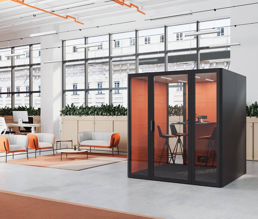 Cabinas insonorizadas Qyos 400 de Actiu para reuniones de 4 personas