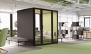 Cabinas insonorizadas Qyos 400 de Actiu para reuniones con asientos