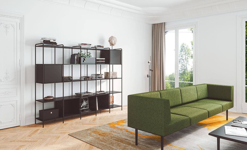 Estantería Tubbe de Actiu con sillón y mesa Longo