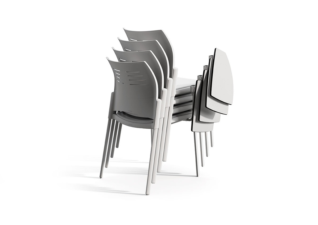 Sillas Spacio de Actiu con base de cuatro patas apiladas